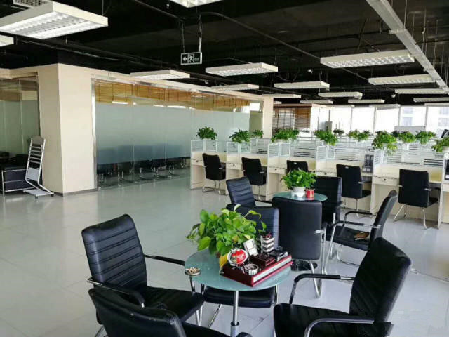 正通创意中心---6000平米---5元/天/平米